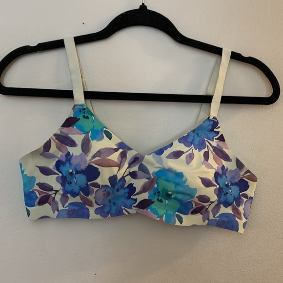 kNIX REVOLUTION V NECk BRA - Picture 4 of 13